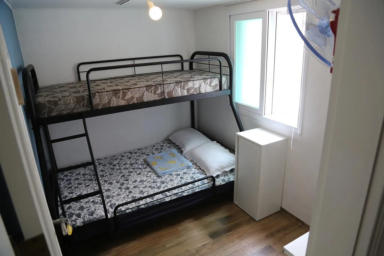 Harrytage Bed & Breakfast Seoul 3*,  South Korea